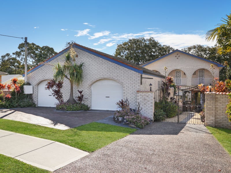 37 Sunrise Avenue, Budgewoi, NSW 2262 Property Details