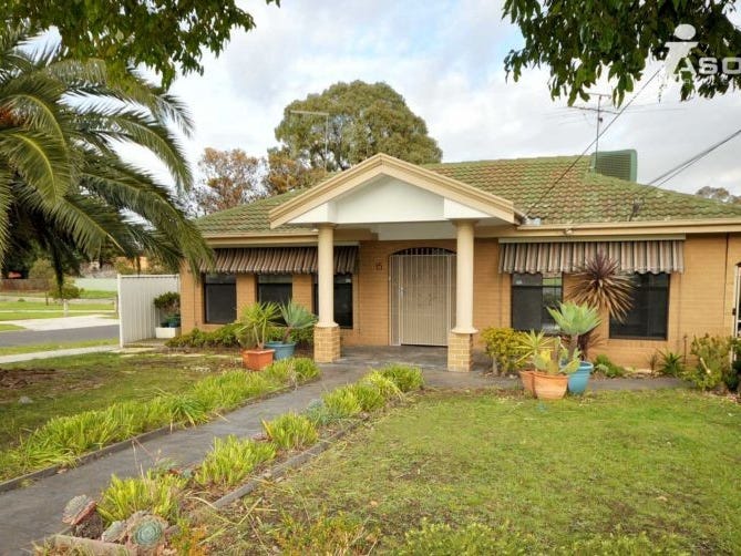 1/15 Churchill Avenue, Tullamarine, VIC 3043