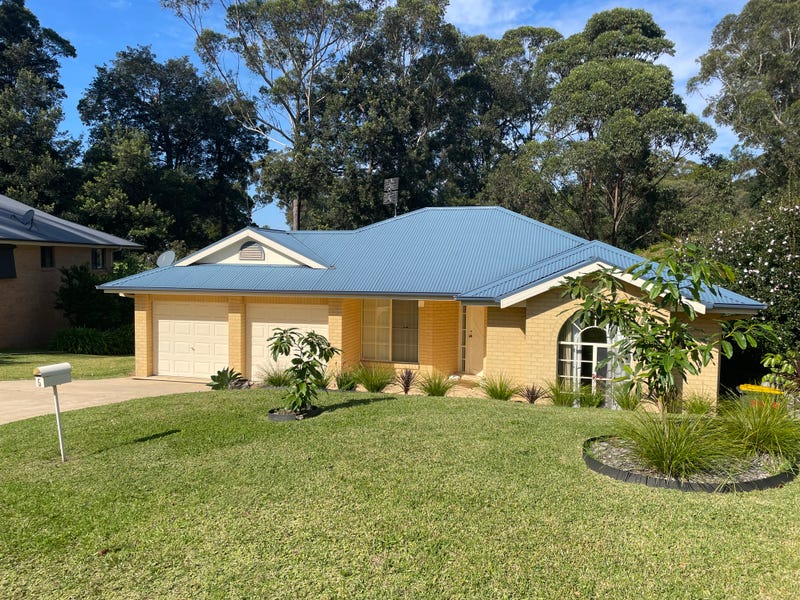 5 Yarrawonga Drive, Mollymook Beach, NSW 2539