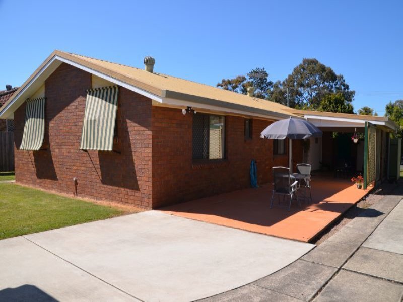 37 Benson Street, Scarborough, Qld 4020 Property Details