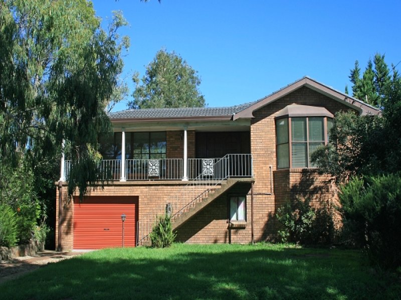 2 Green Parade, Valley Heights, NSW 2777