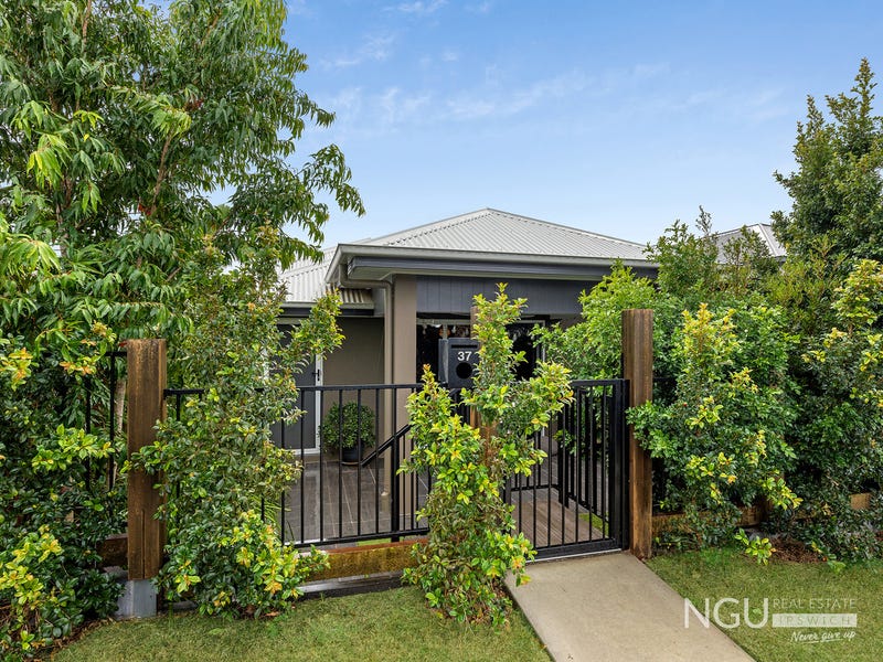 37 Homevale Drive, South Ripley, QLD 4306