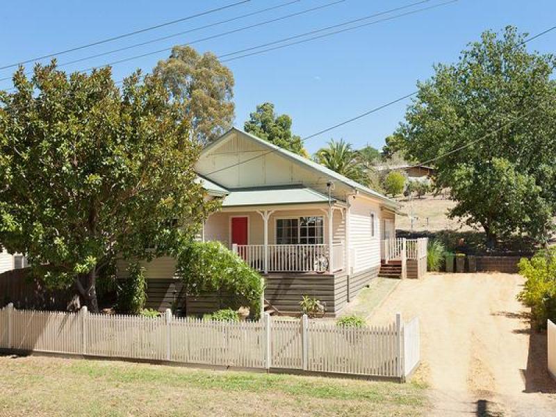 87 Gingell Street, Castlemaine, Vic 3450 Property Details