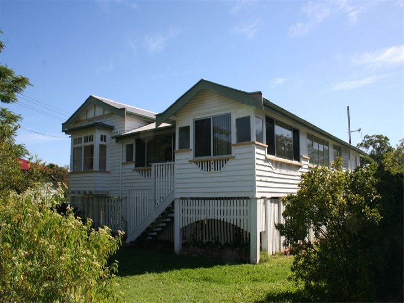 74 Strong Avenue, Graceville, Qld 4075 Property Details