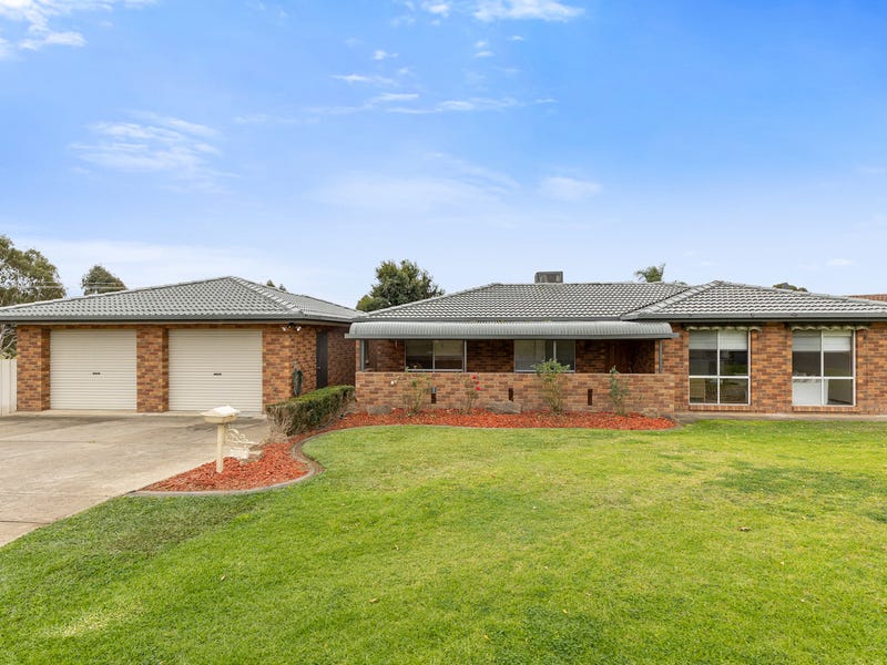 2 Truscott Drive, Ashmont, NSW 2650 Property Details