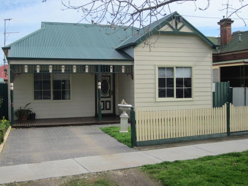 33 Gray Street, Wangaratta, Vic 3677 Property Details