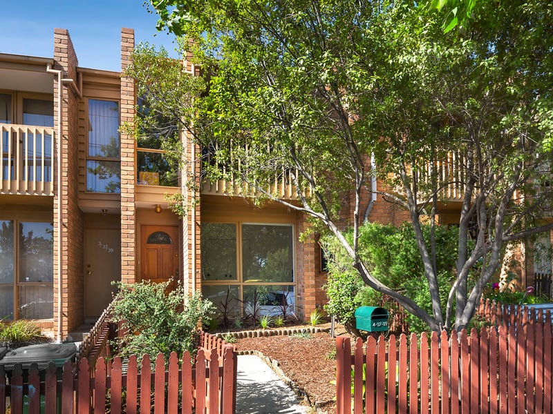 4/37 Ballarat Road, Footscray, Vic 3011