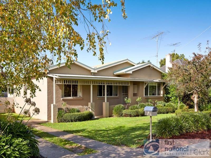 94 Brandy Creek Road, Warragul, Vic 3820 Property Details