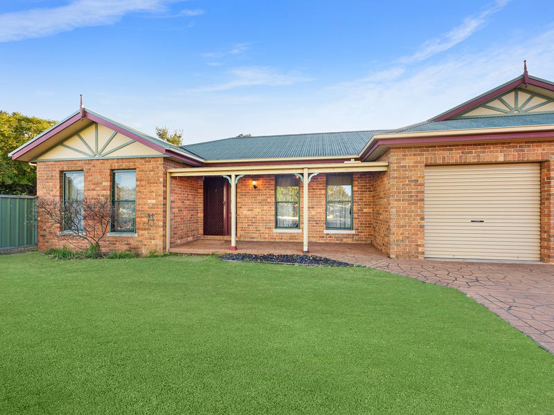 2/16 Street, Mudgee, NSW 2850 Property Details