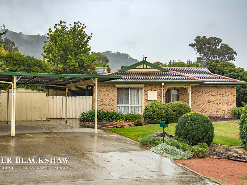 2 West Place, Banks, ACT 2906 Property Details