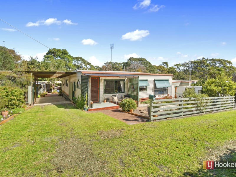 86 Bream Road, Lake Tyers Beach, VIC 3909