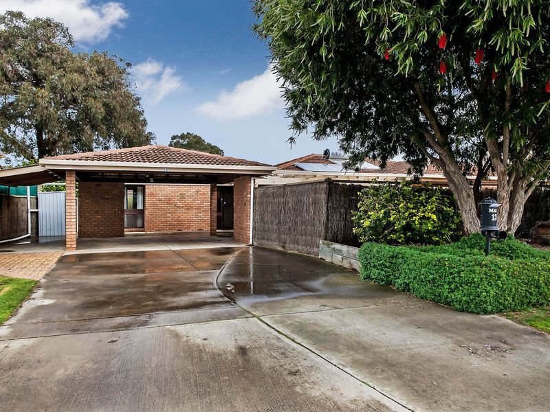 13 Dutton Grove, West Lakes Shore, SA 5020