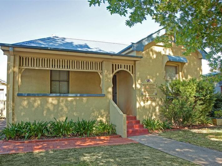 99 Ebsworth Street, Tamworth, NSW 2340 House for Rent