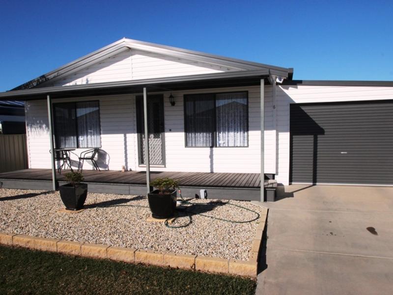 5 Savannah Street, Green Palms Village, Cobram, Vic 3644 Property Details