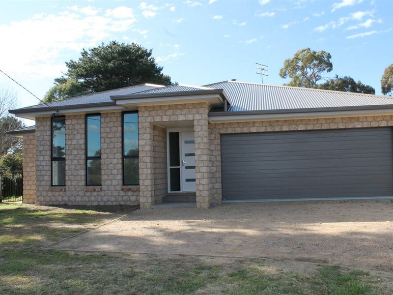 9 Robinson Lane, Braidwood, NSW 2622 Property Details