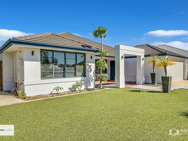 44 Oakhill Heights Ellenbrook Wa 6069