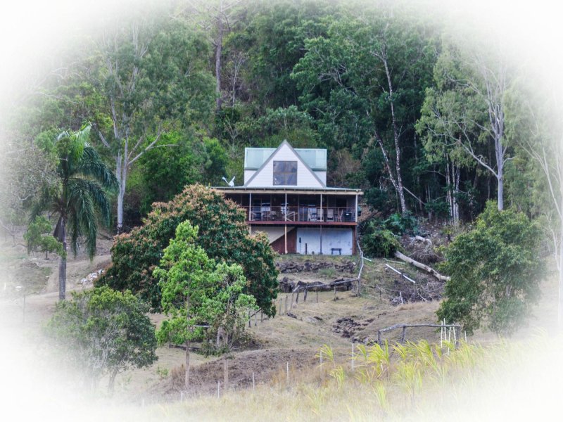 136 Smith Cross Road, Devereux Creek, QLD 4753