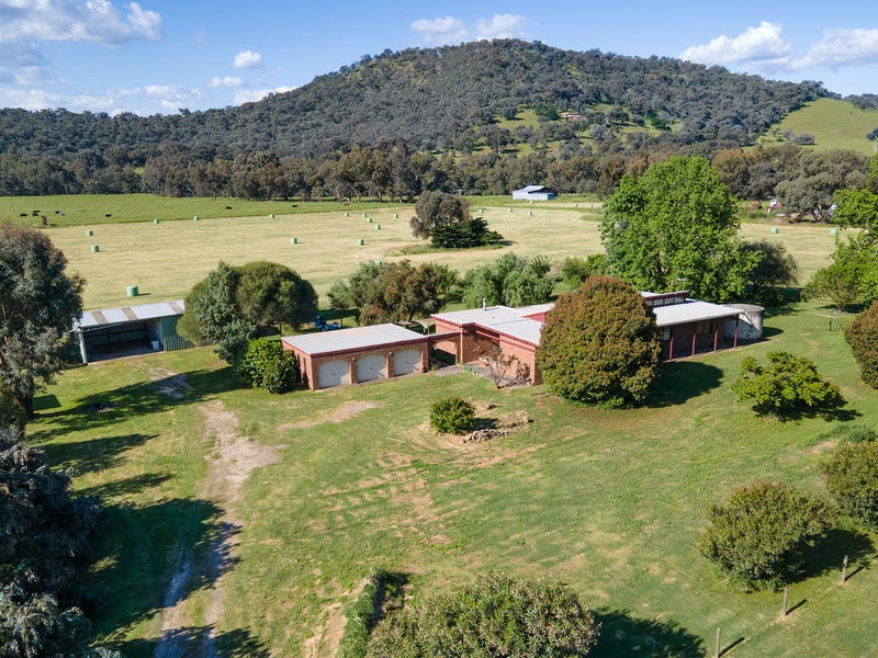 51 Crosses Road, Barnawartha, Vic 3688 Property Details