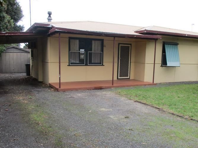 13 Oval Road, Victor Harbor, SA 5211