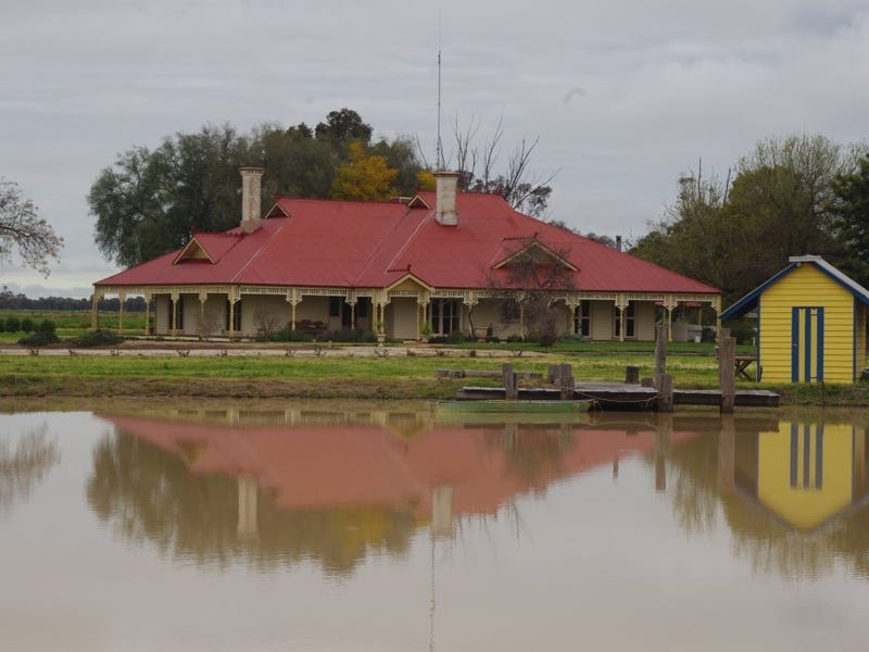 2889 Perricoota Road, Womboota, NSW 2731