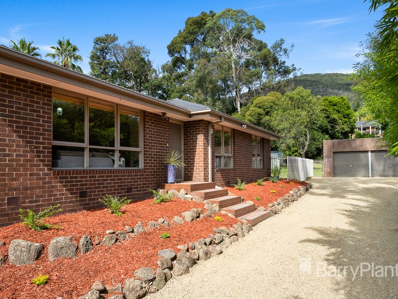 45 Stephen Avenue, Montrose, Vic 3765 Property Details