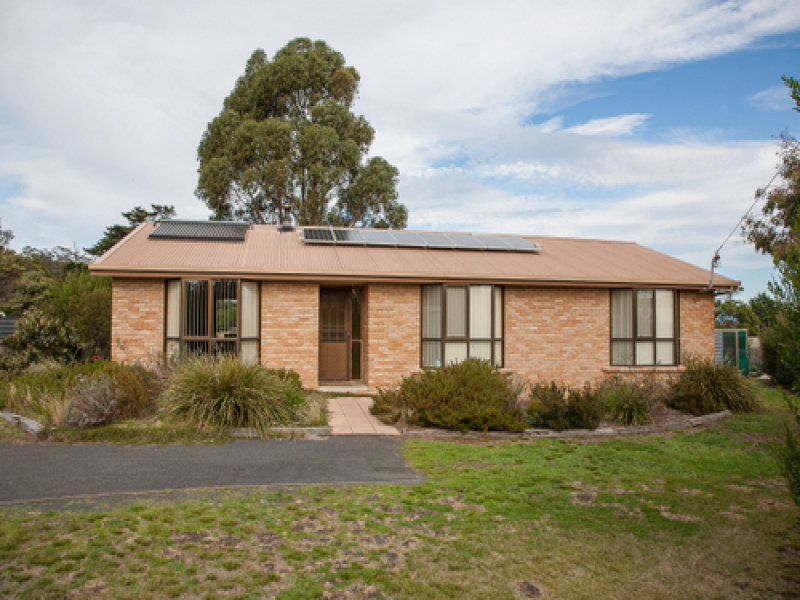 6 Rainbow Terrace, Opossum Bay, TAS 7023