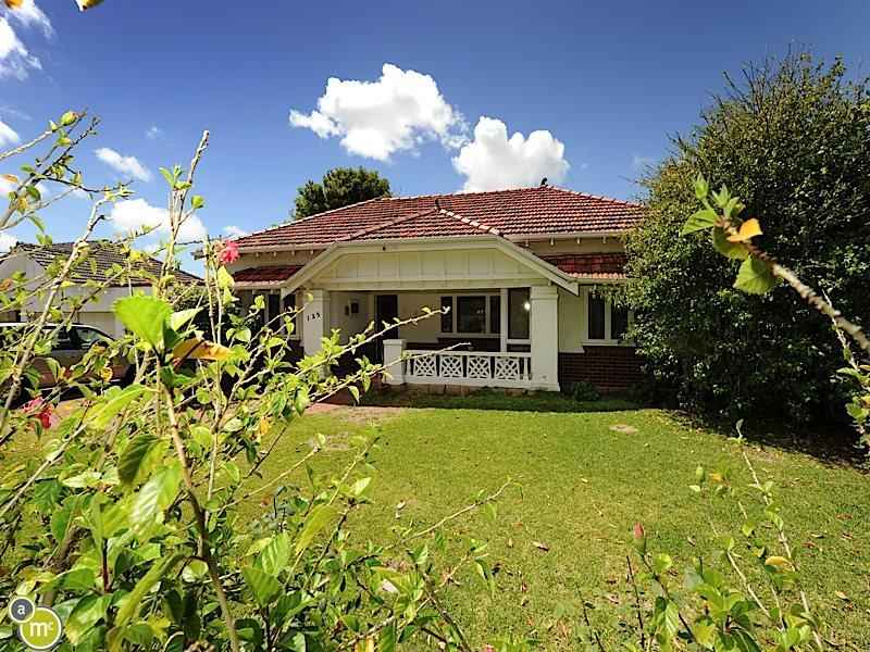 125 Waratah Avenue, Dalkeith, WA 6009