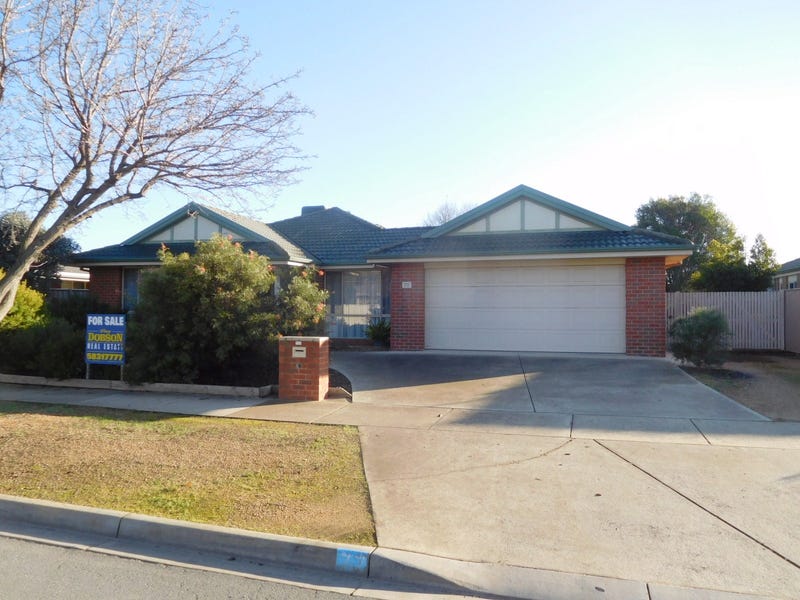 77 Hawkins Street, Shepparton, VIC 3630