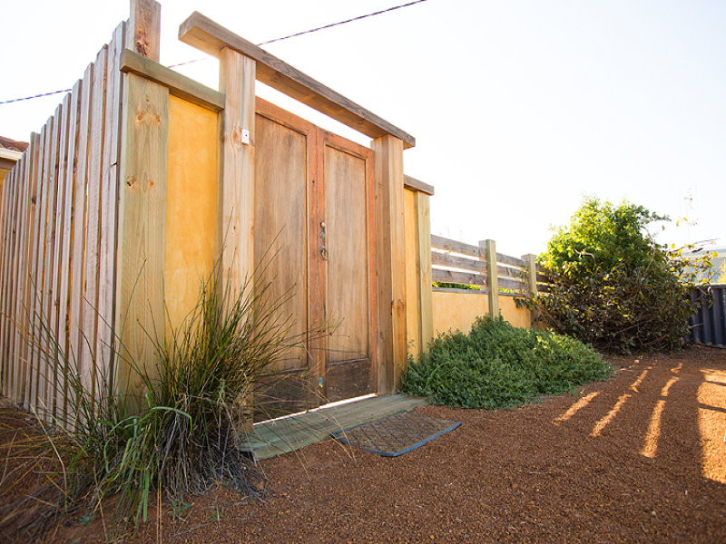 164 Fitzgerald St, Geraldton, WA 6530 Property Details