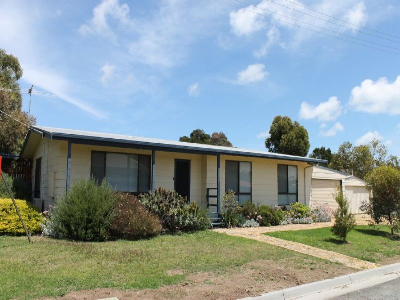 9 Driftwood Drive, Cowes, VIC 3922