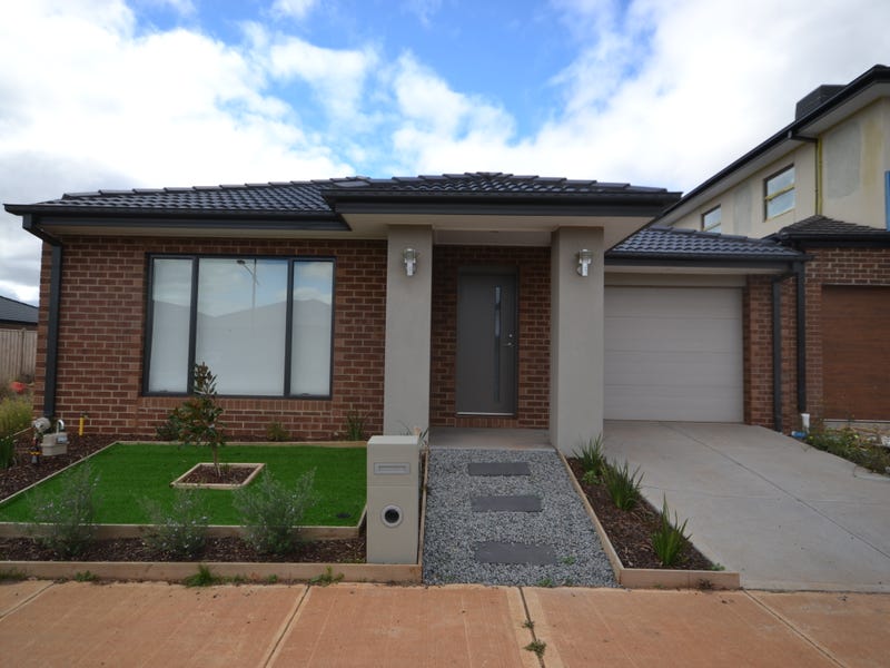 13 Croxden Avenue, Thornhill Park, VIC 3335