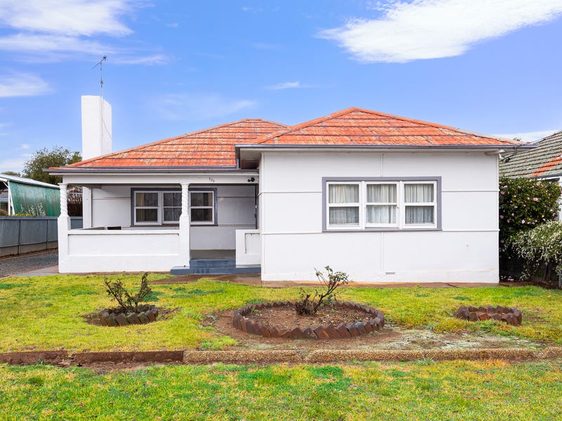 120 Kitchener Road, Temora, NSW 2666 - Property Details