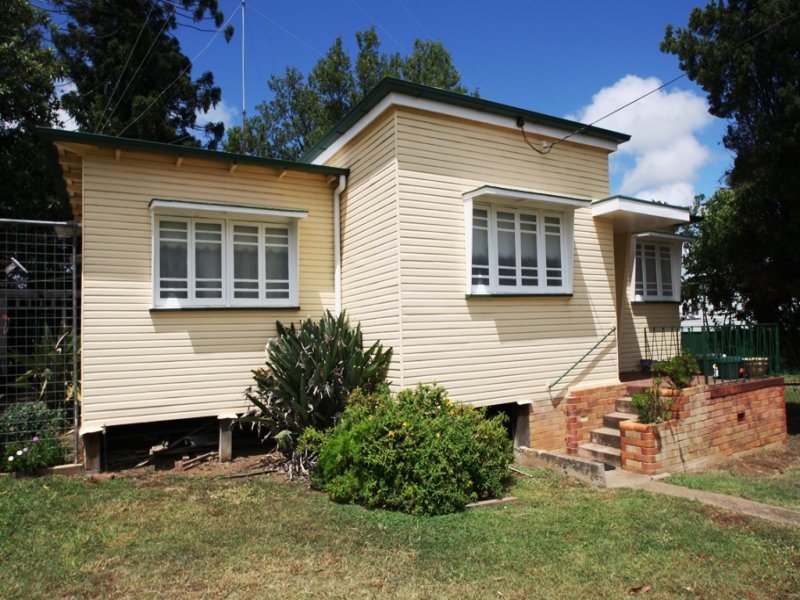 3840 Albert St, Warwick, Qld 4370 Property Details