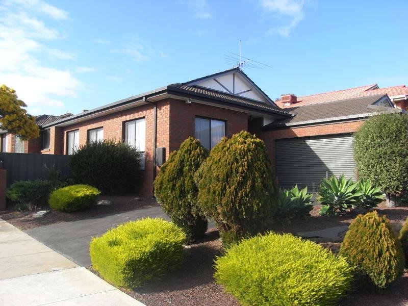 66 Prince Of Wales Avenue, Mill Park, VIC 3082