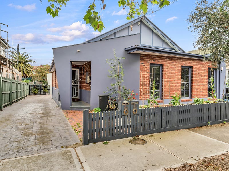 1/156 The Avenue, Coburg, Vic 3058 - Property Details