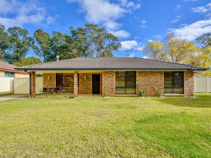 11 Courtland Avenue, Tahmoor, NSW 2573