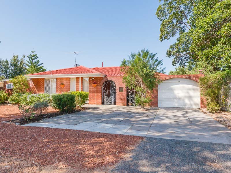 13 Warrina Place, Armadale, WA 6112