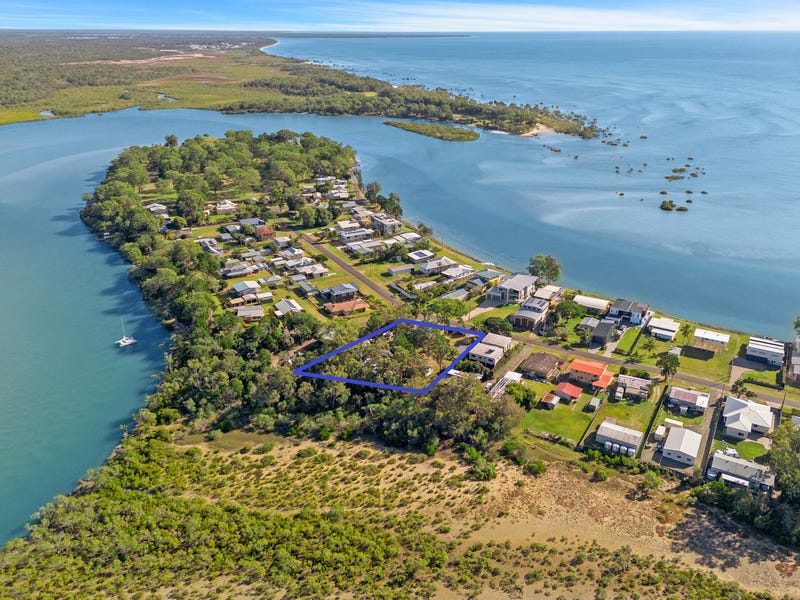 39 Moreton Street, Toogoom, Qld 4655 House for Sale