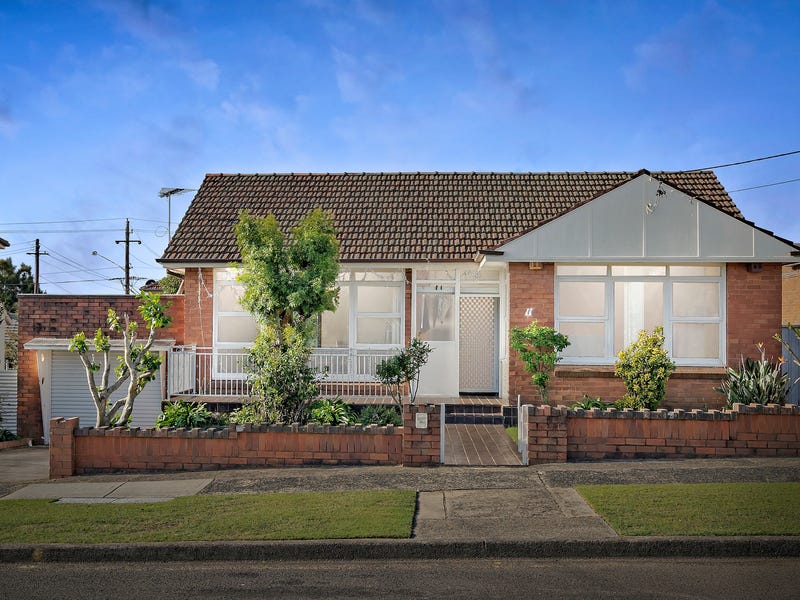 11 Cashman Road, BrightonLeSands, NSW 2216 Property Details