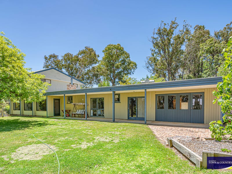 11 Wells Lane, Armidale, NSW 2350