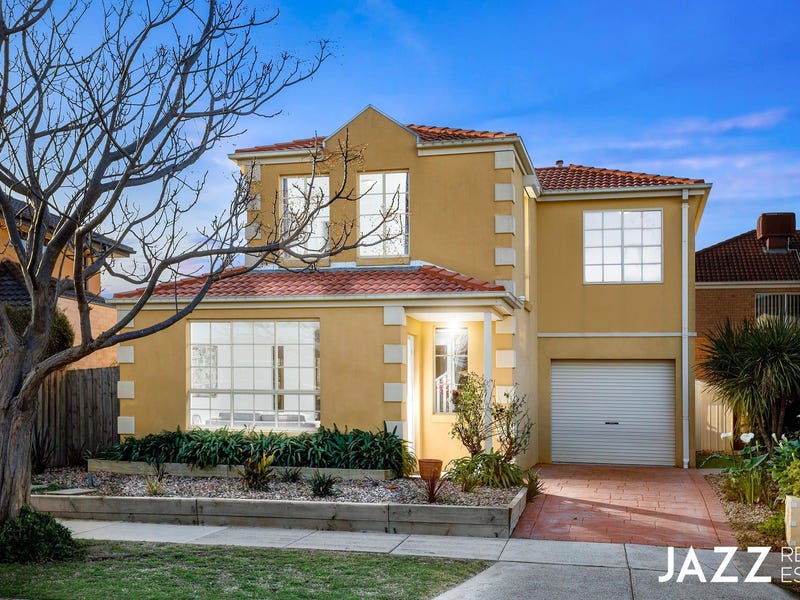 16 Waratah Drive, Altona Meadows, VIC 3028