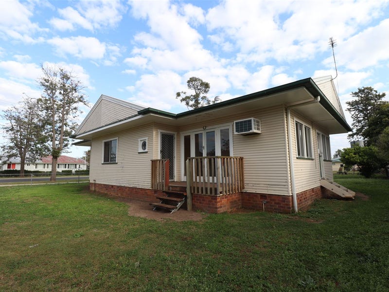 71 Hume St, Pittsworth, Qld 4356 Property Details
