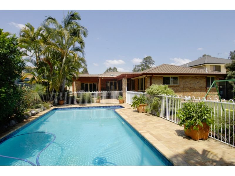 33 Glenmore Drive, Ashmore, Qld 4214 Property Details