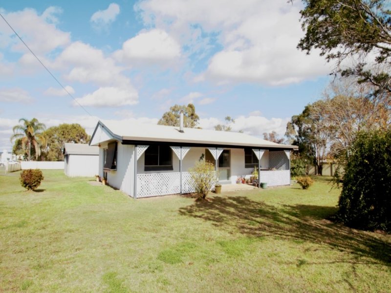 26 Queen Street, Kingsthorpe, Qld 4400 Property Details