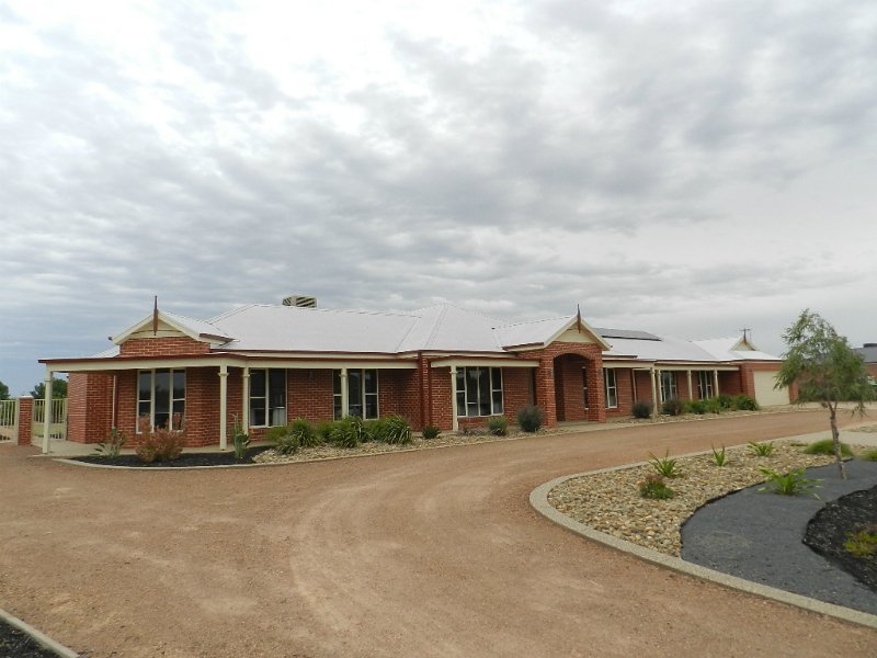 25 Trinity Drive, Shepparton, Vic 3630 Property Details