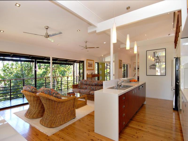 5 Apera Ct, Kenmore, Qld 4069 Property Details