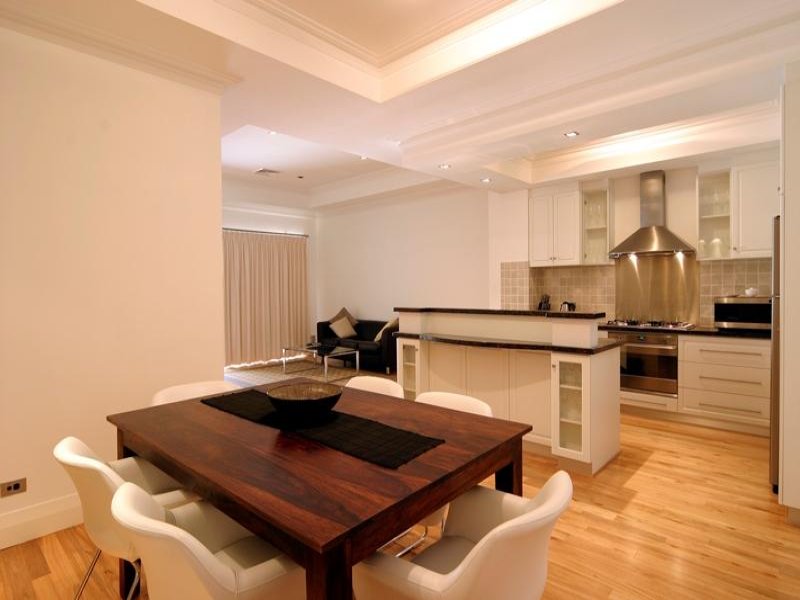 6/51 Pakenham Street, Fremantle, WA 6160 Property Details