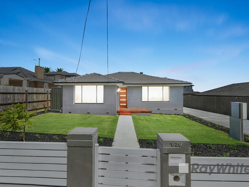 1/39 Rebecca Street, Doveton, Vic 3177 House for Sale