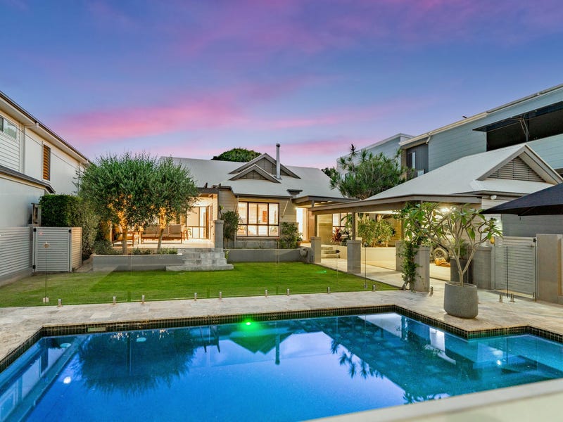 15 Bayview Street, Wellington Point, QLD 4160