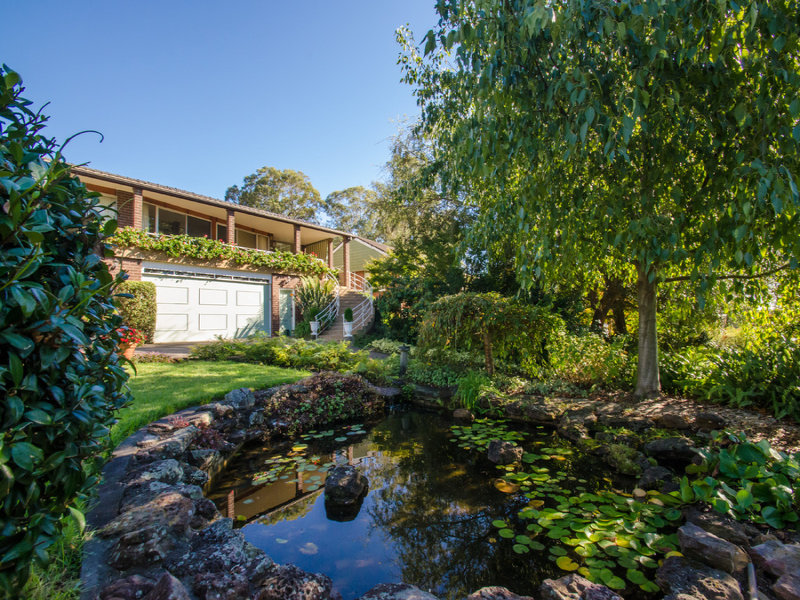 18 Gregory Terrace, Lapstone, NSW 2773 Property Details